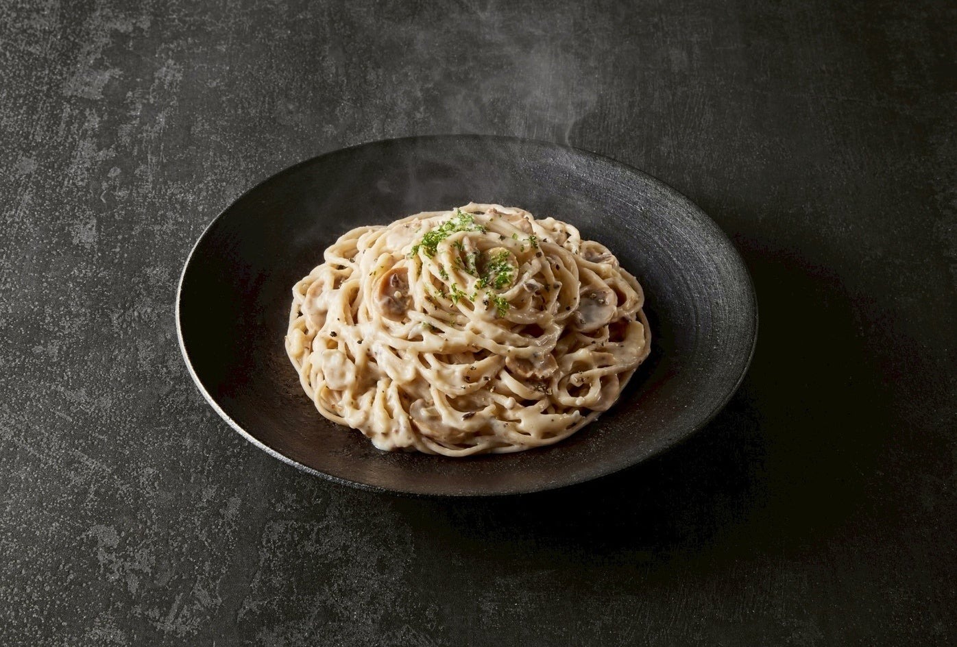 トリュフクリームパスタ