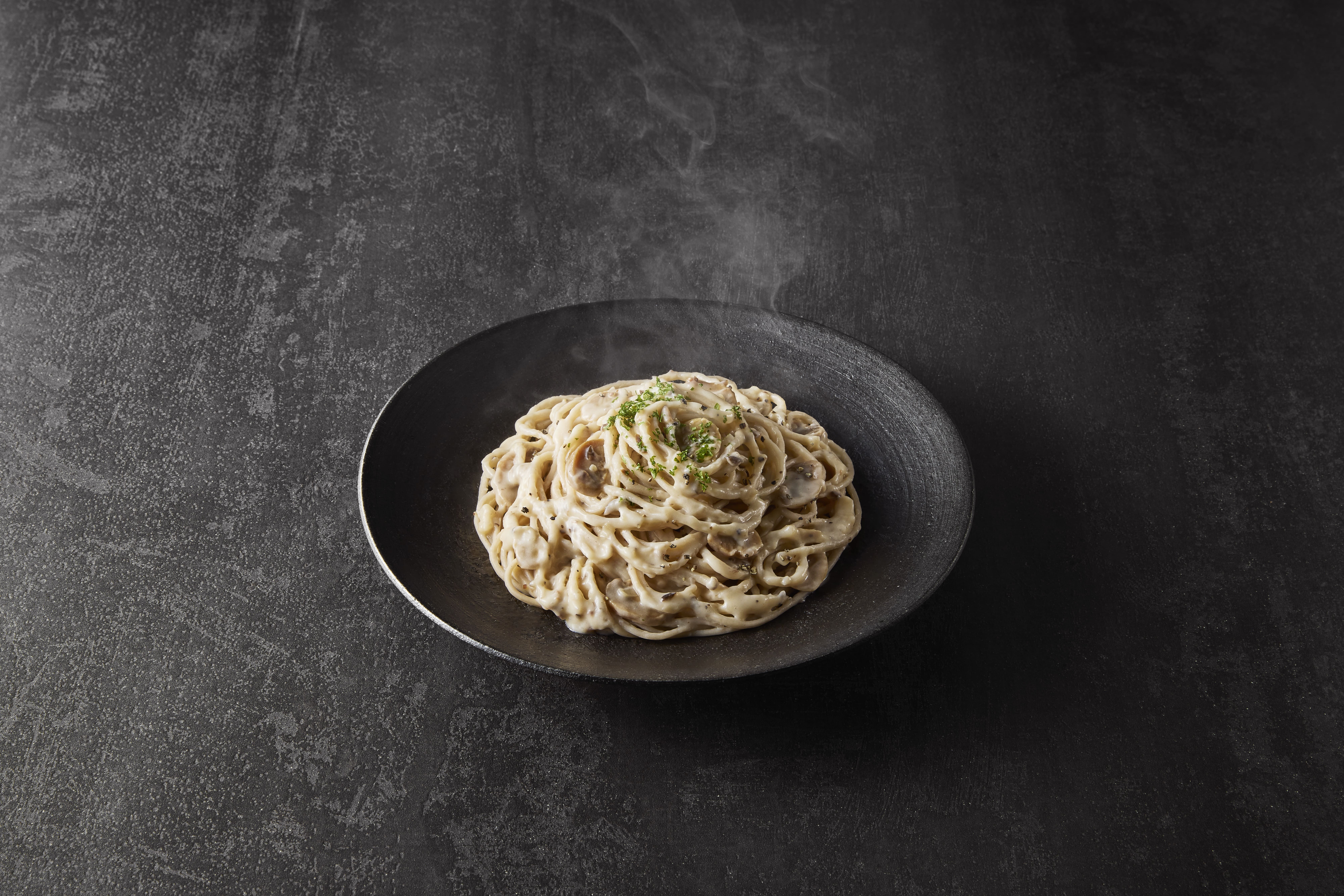 トリュフクリームパスタ