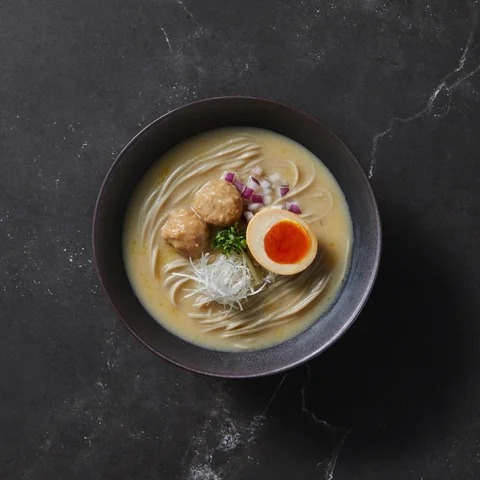 白湯ラーメン