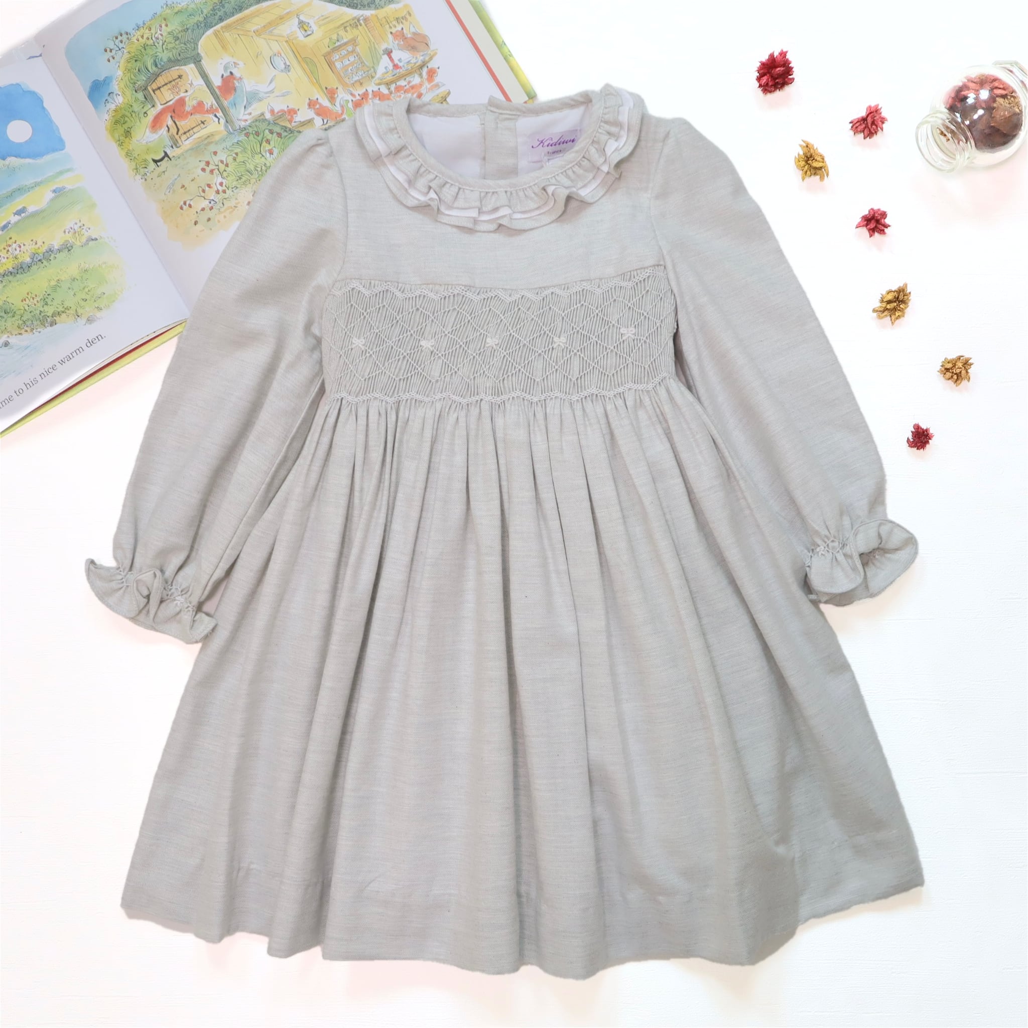  【Last 3Y】Hars Light Grey スモッキングワンピース｜Kidiwi サイズ: 3Y(98cm)