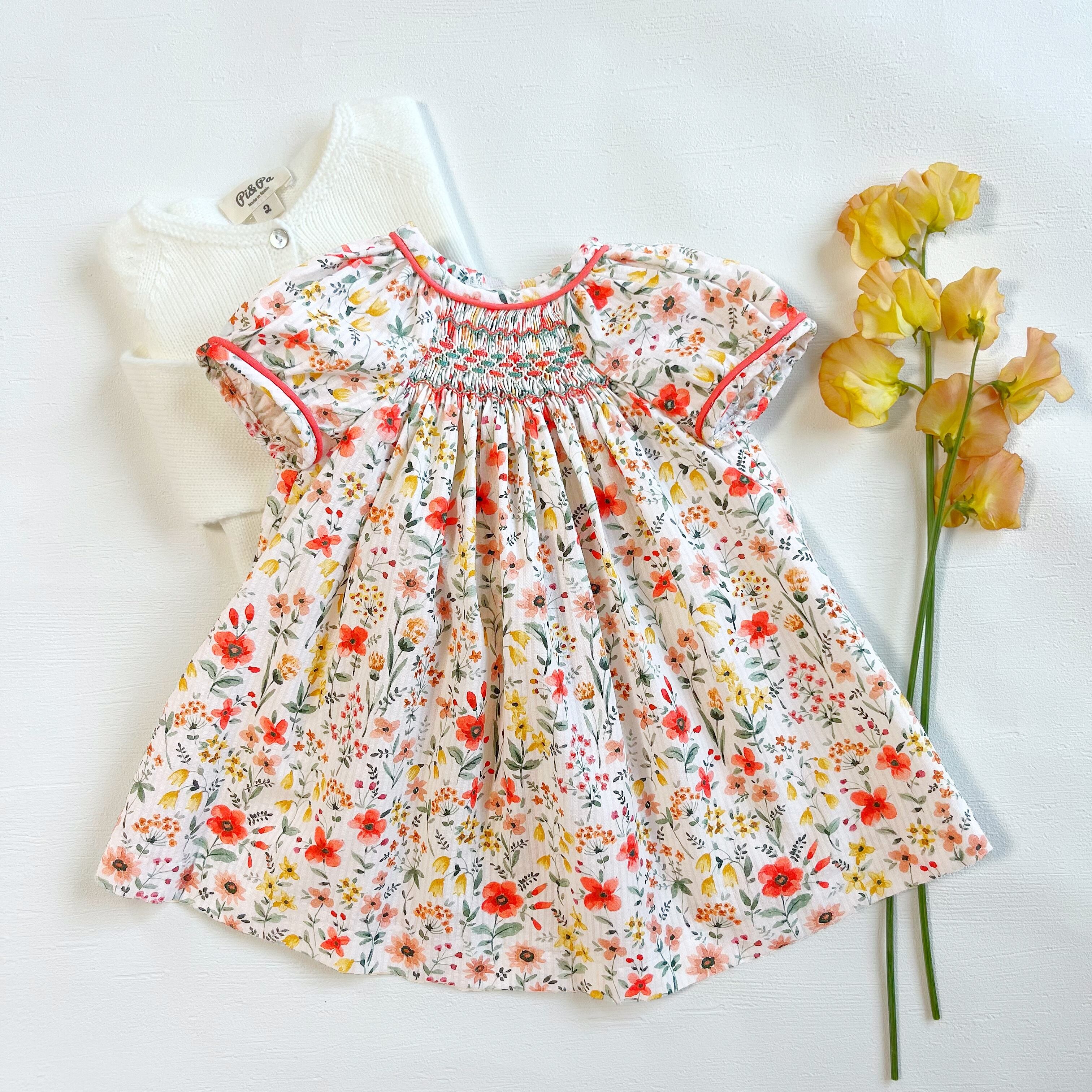 Poppy スモッキングワンピース｜Belan