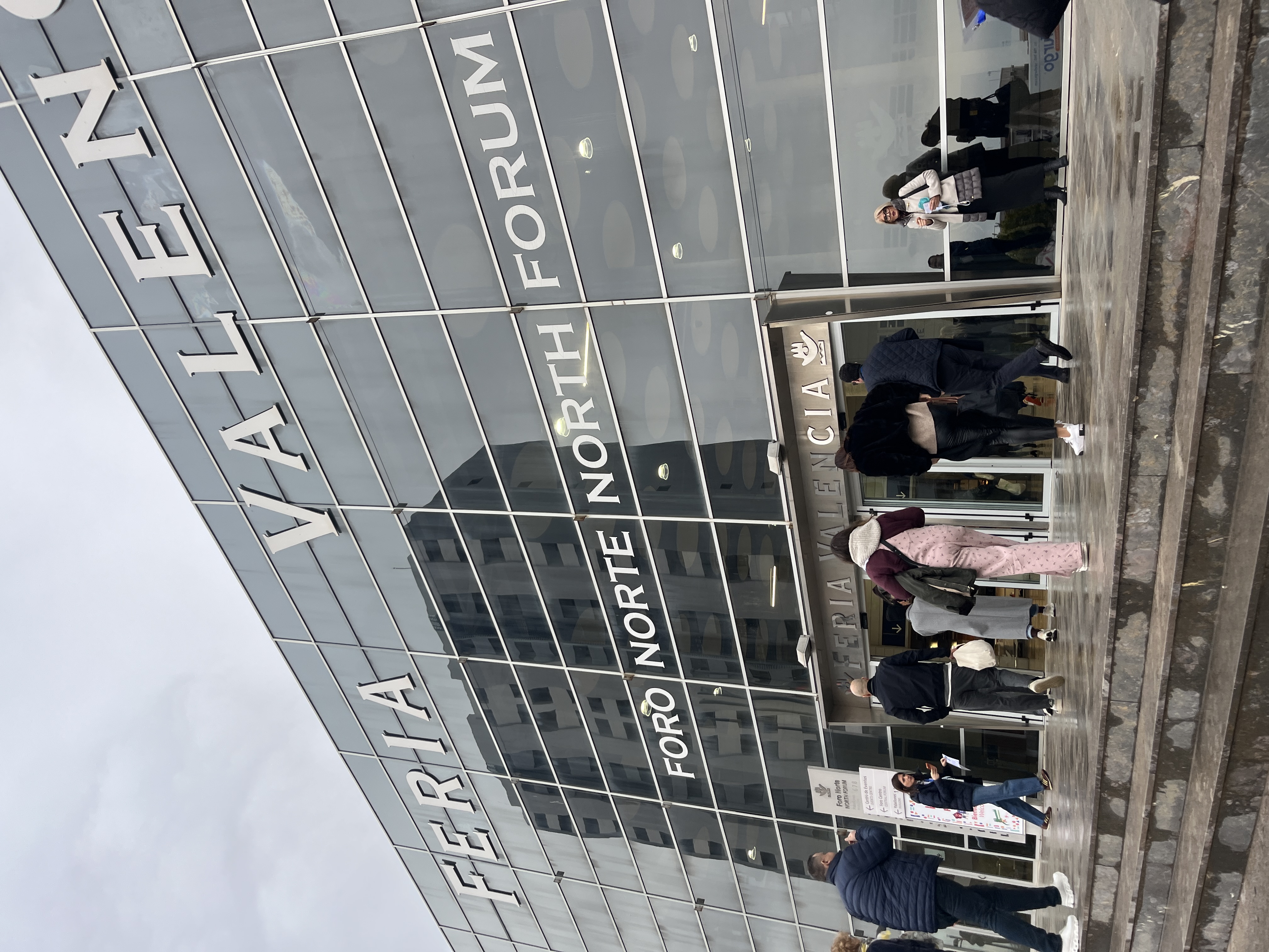 FIMI展示会の入口ゲート