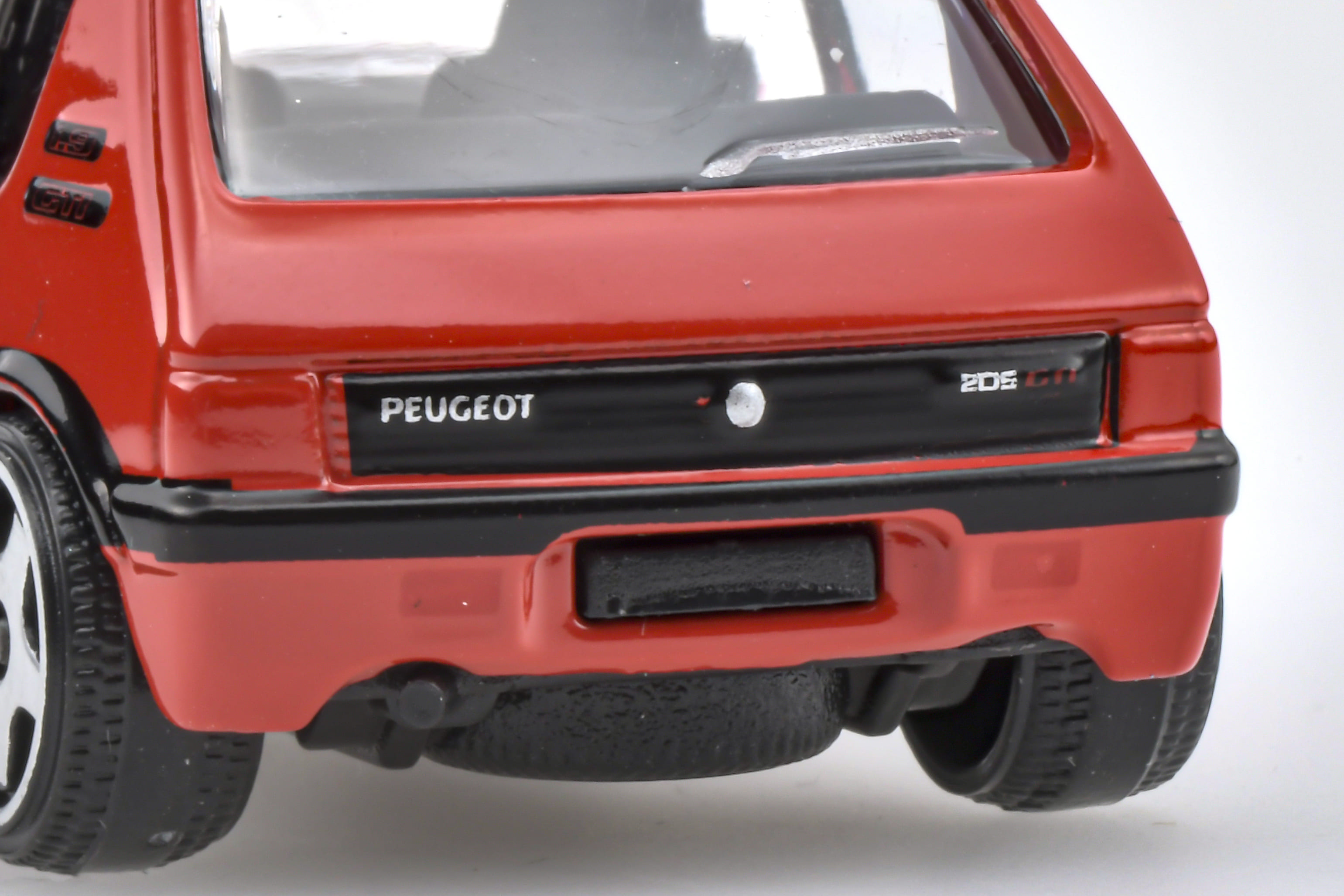 プジョー 205 GTI 1.9