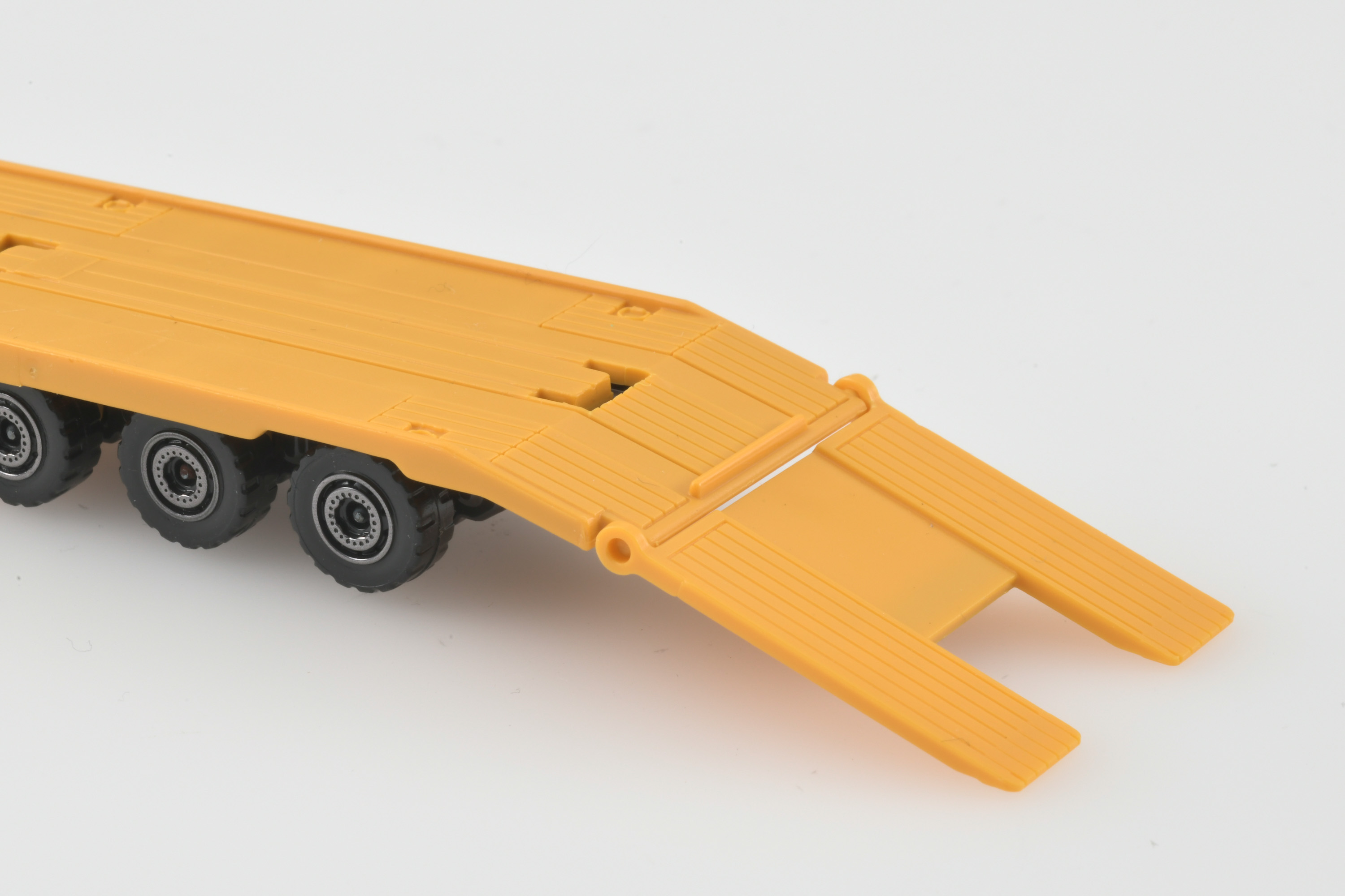 ボルボ FMX トレーラー トラック/ボルボ EC950F エクスカヴェーター/VOLVO FMX TRAILER TRUCK/FLIEGL LONG TRANSPORTER FOR VOLVO/VOLVO EC950F EXCAVATOR