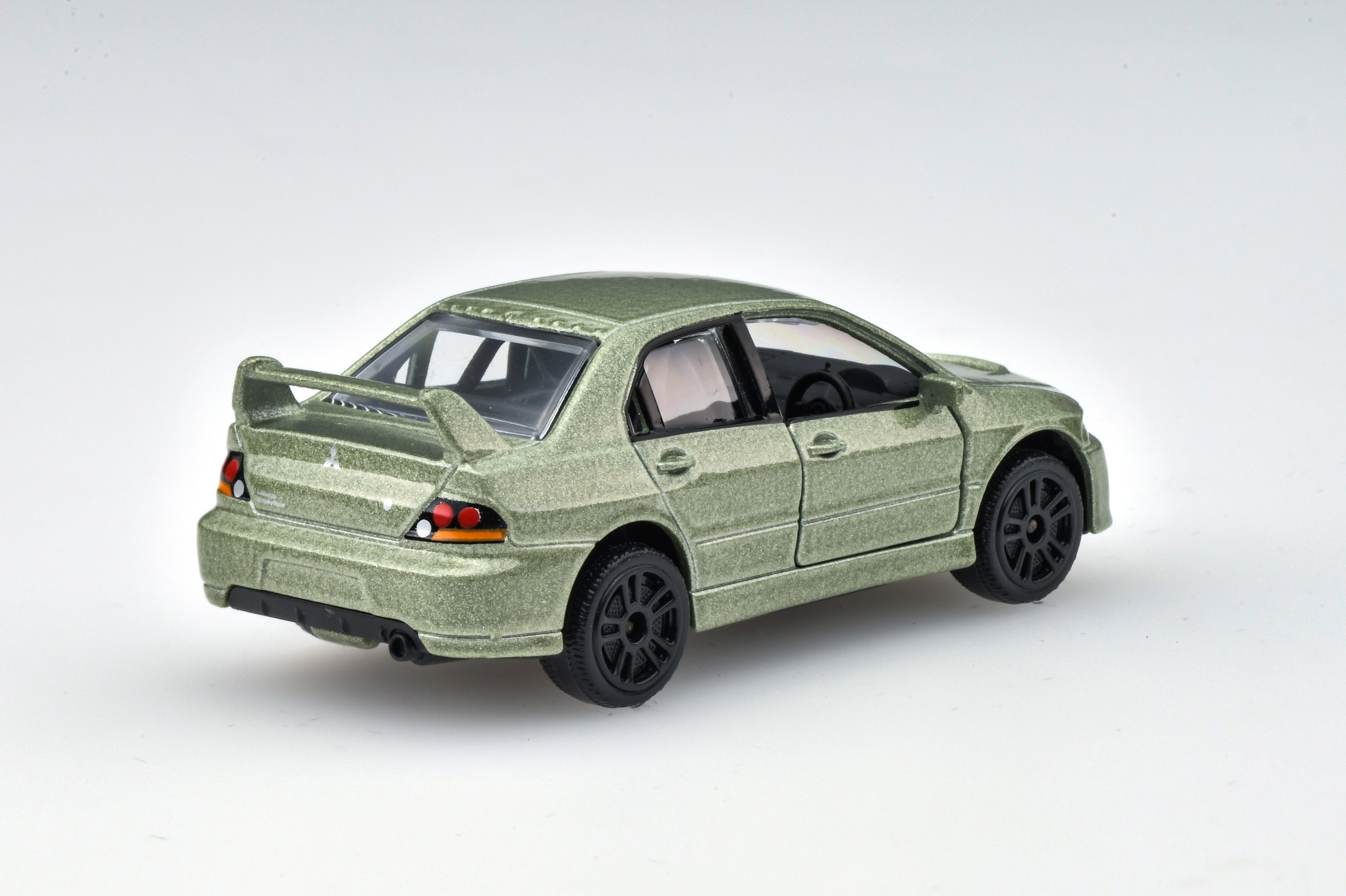 三菱 ランサー EVO 9/MITSUBISHI LANCER EVO 9