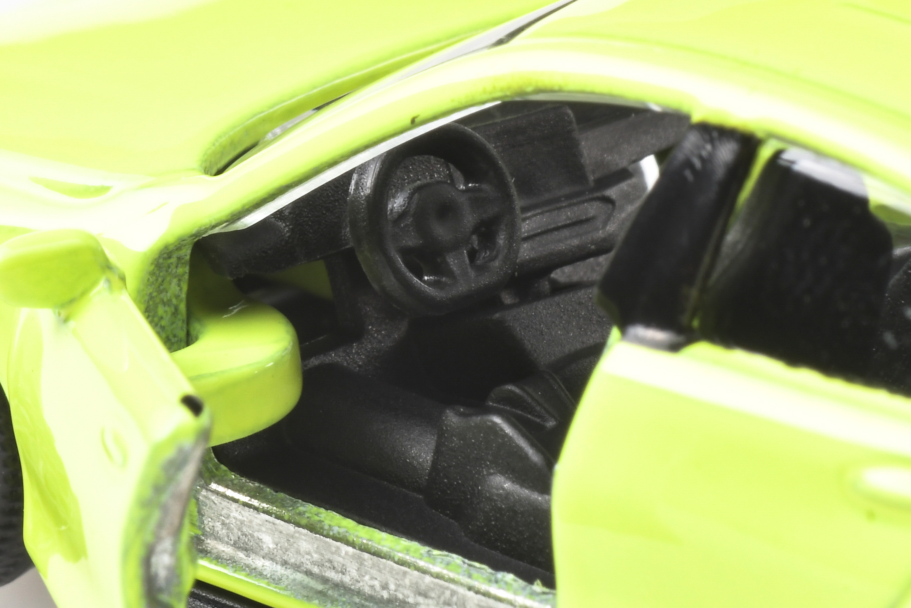 2025 BMW M3 G80（黄緑）/2025 BMW M3 G80