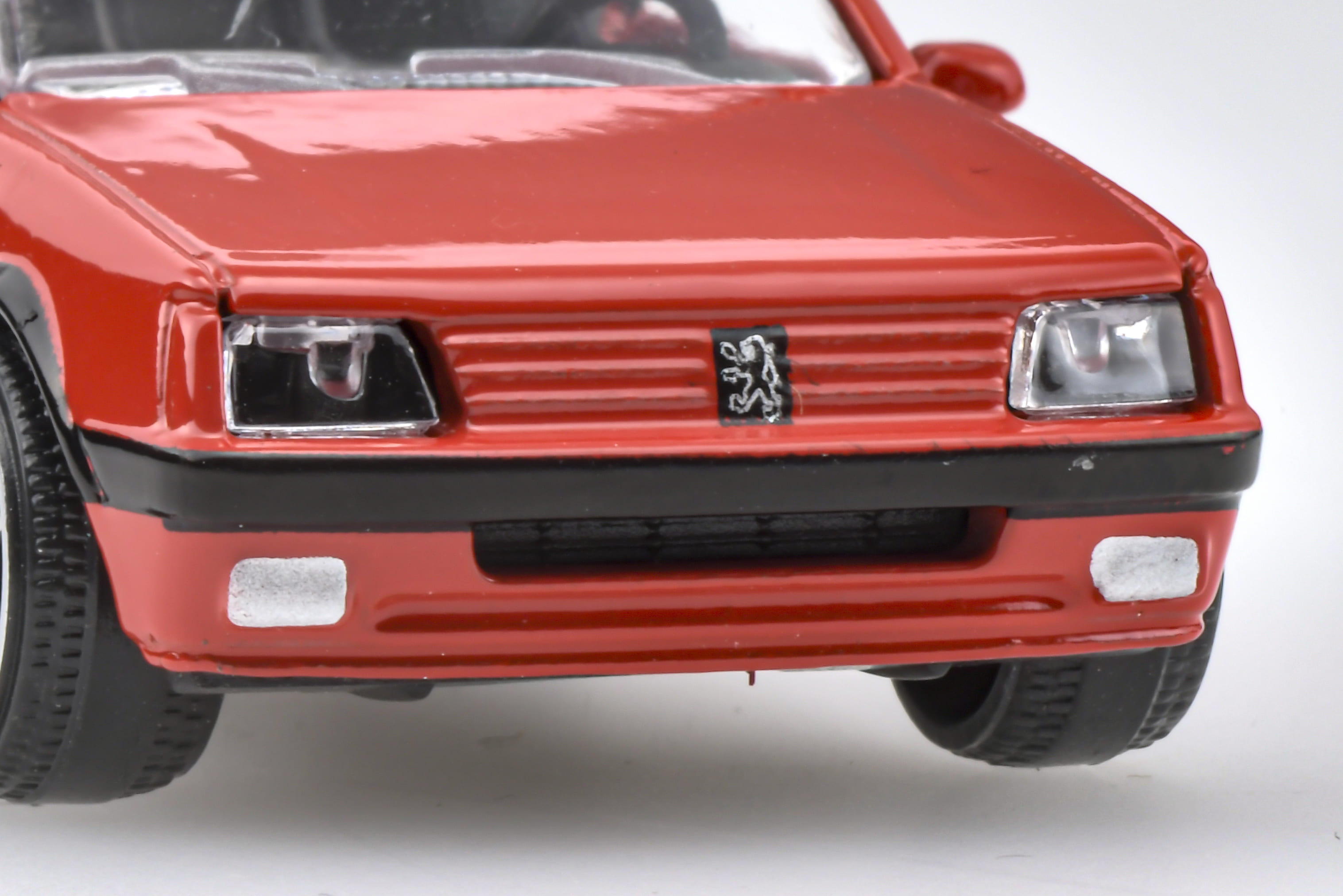 プジョー 205 GTI 1.9