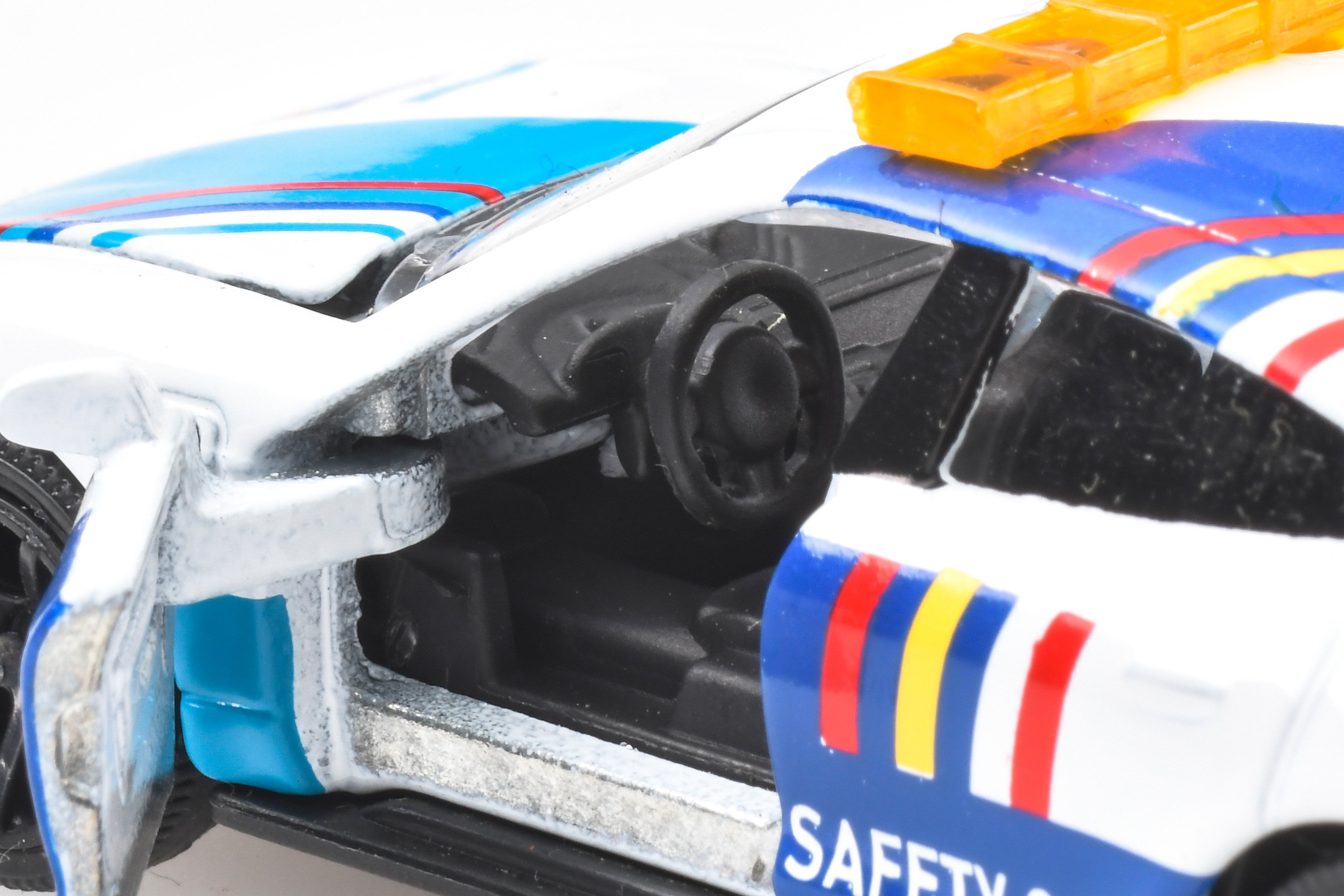 ポルシェ タイカン ターボ S セーフティカー/PORSCHE TAYCAN TURBO S SAFETY CAR