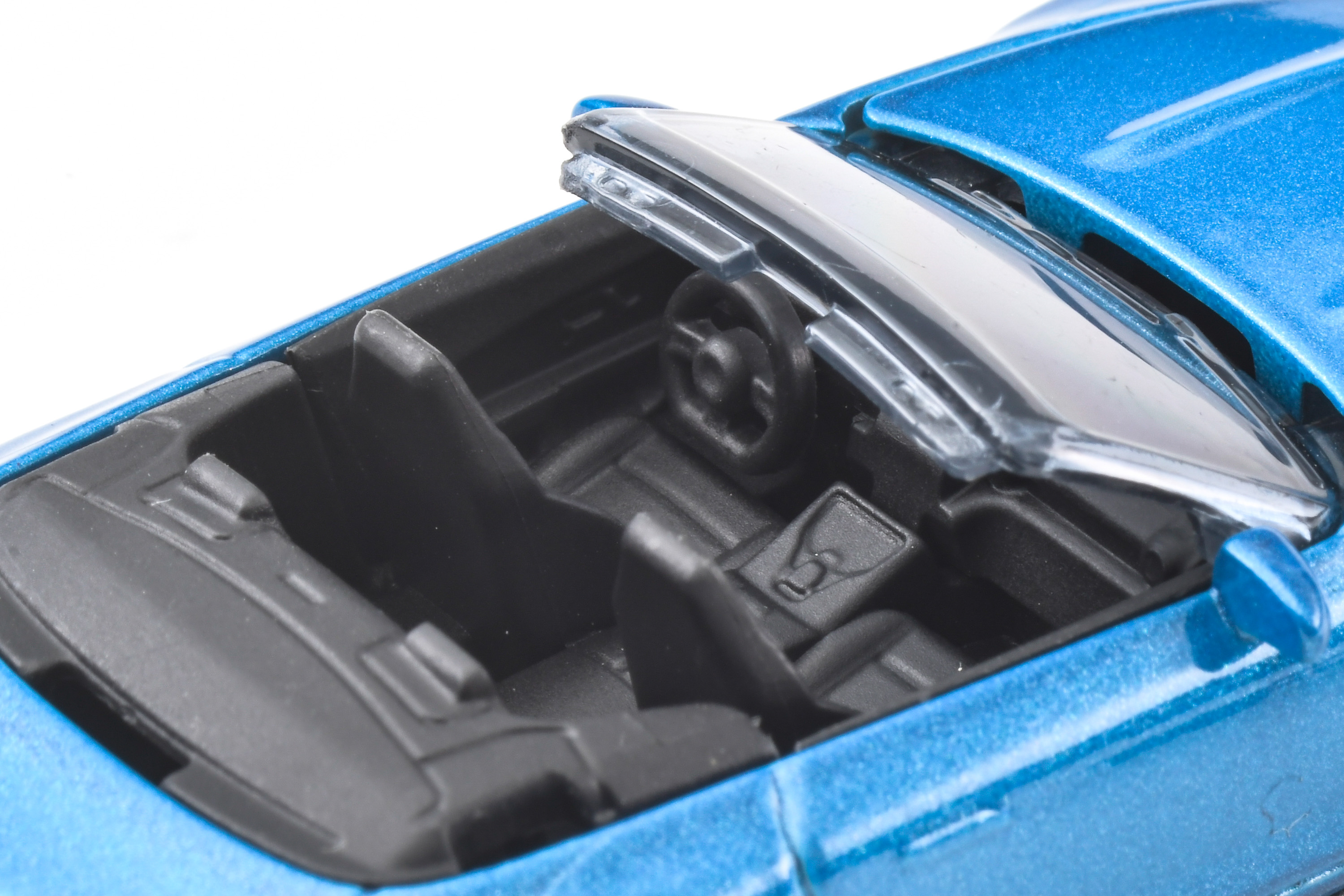 メルセデス-AMG SL 63 ウィズ ルーフ/MERCEDES AMG SL 63 WITH ROOF