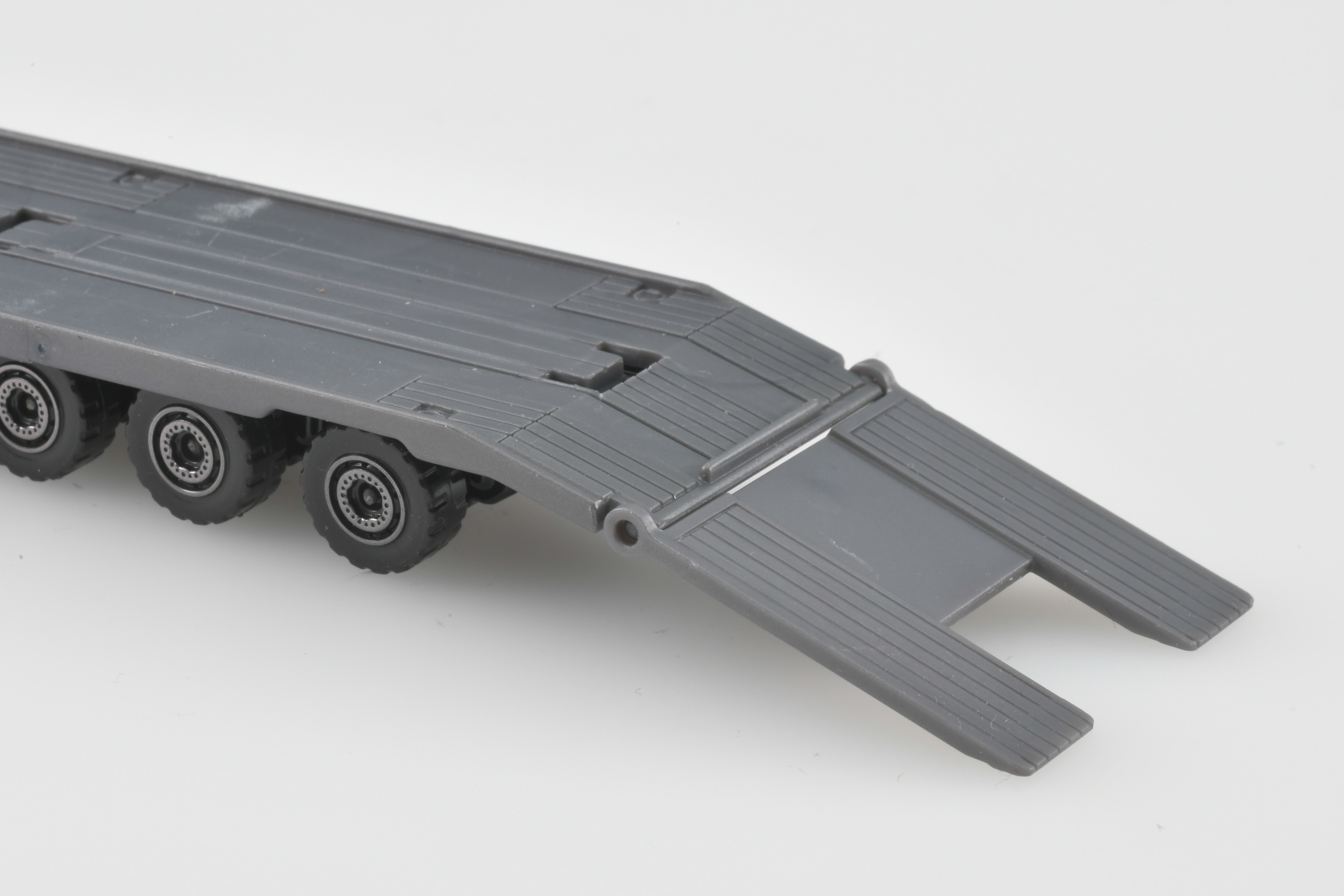 マン TGX アエロ エース/セミ シープレーン アエロ エース /MAN TGX AERO ACE/SEMI SEAPLANE AERO ACE/FLIEGL LONG TRANSPORTER