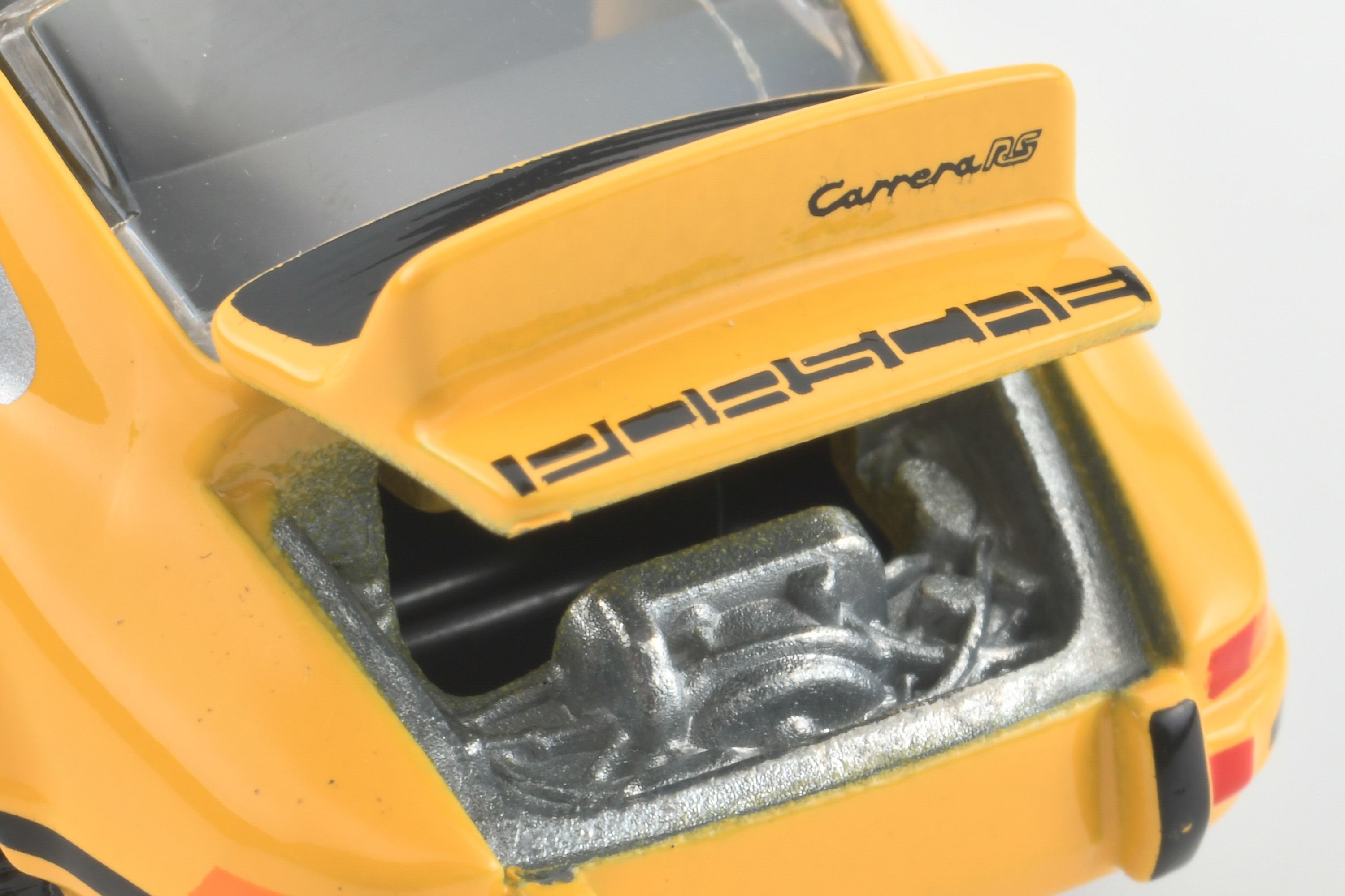 ポルシェ 911 カレラ R.S. 2.7（黄色）/PORSCHE 911 CARRERA R.S. 2.7（黄）