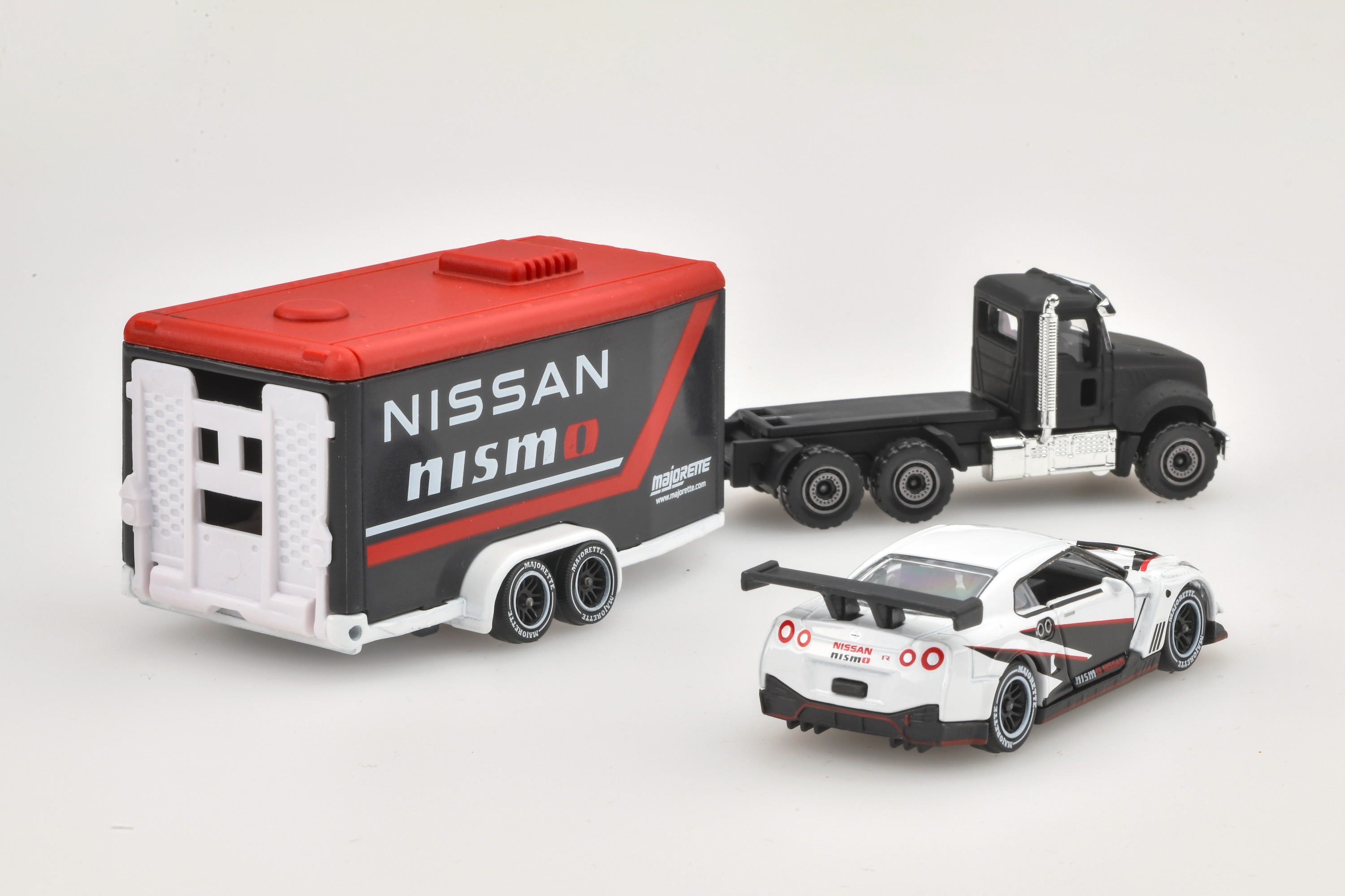 日産 NISMO トレーラー/MACK GRANITE FOR MAJORETTE TRAILERMAJORETTE NISSAN NISMO TRAILERNISSAN GTR NISMO GT3 RACING 2020