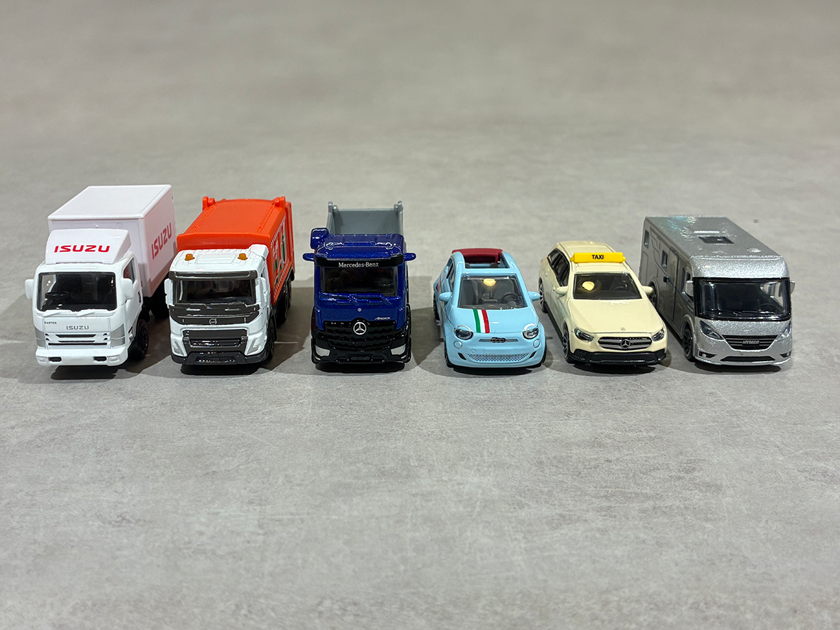 City Premium Vehicles 6台を並べた写真2