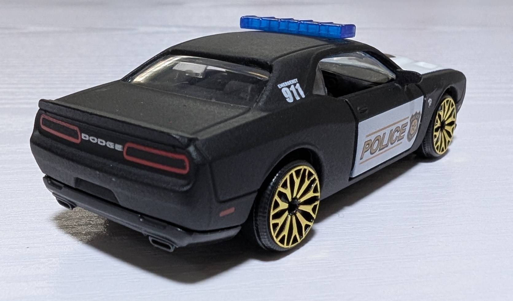 ダッジ チャレンジャー SRT ヘルキャットのマット塗装