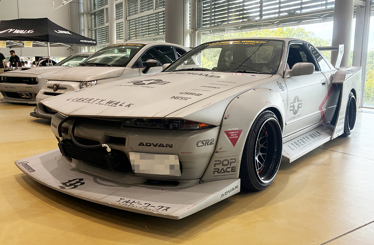 リバティーウォーク 展示車両