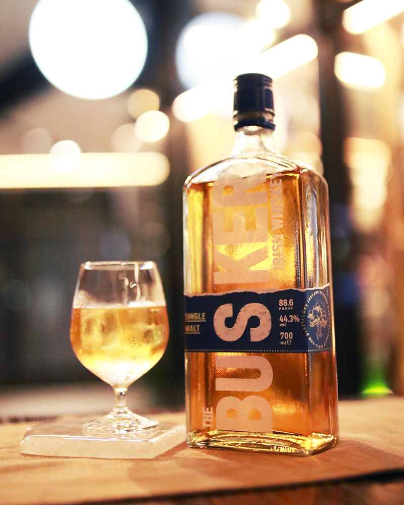 旧THE BUSKER アイリッシュウイスキー 700ml 44.3% 61gz9YZngUL._UF350,350_QL50_.jpg