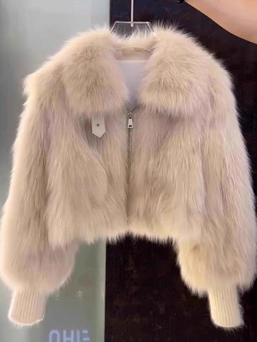 ショート丈ファーアウター