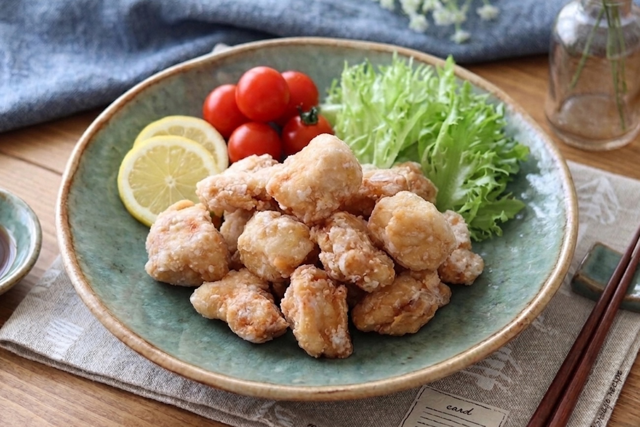 特別飼育 阿波すだち鶏のやわらかムネ肉の塩唐揚げ