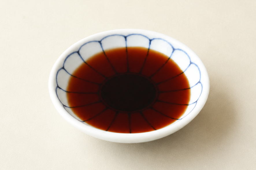 天然醸造 丸大豆しょうゆ｜900ml