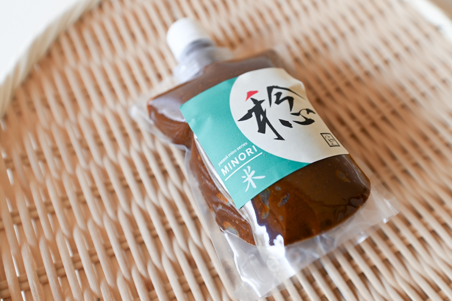 無添加・自然栽培のやさしいお味噌 パウチ入り｜1kg