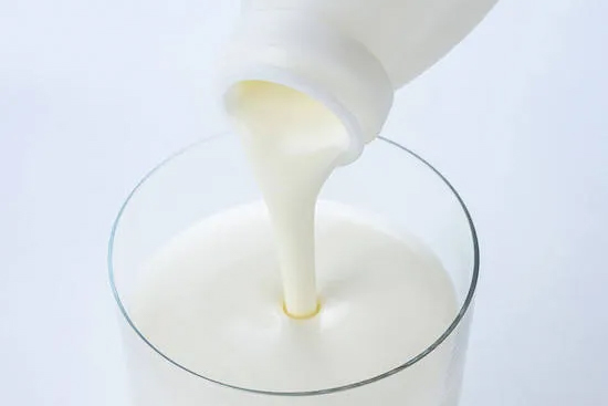低温長時間殺菌・ノンホモジナイズ製法 飲むヨーグルト｜200ml