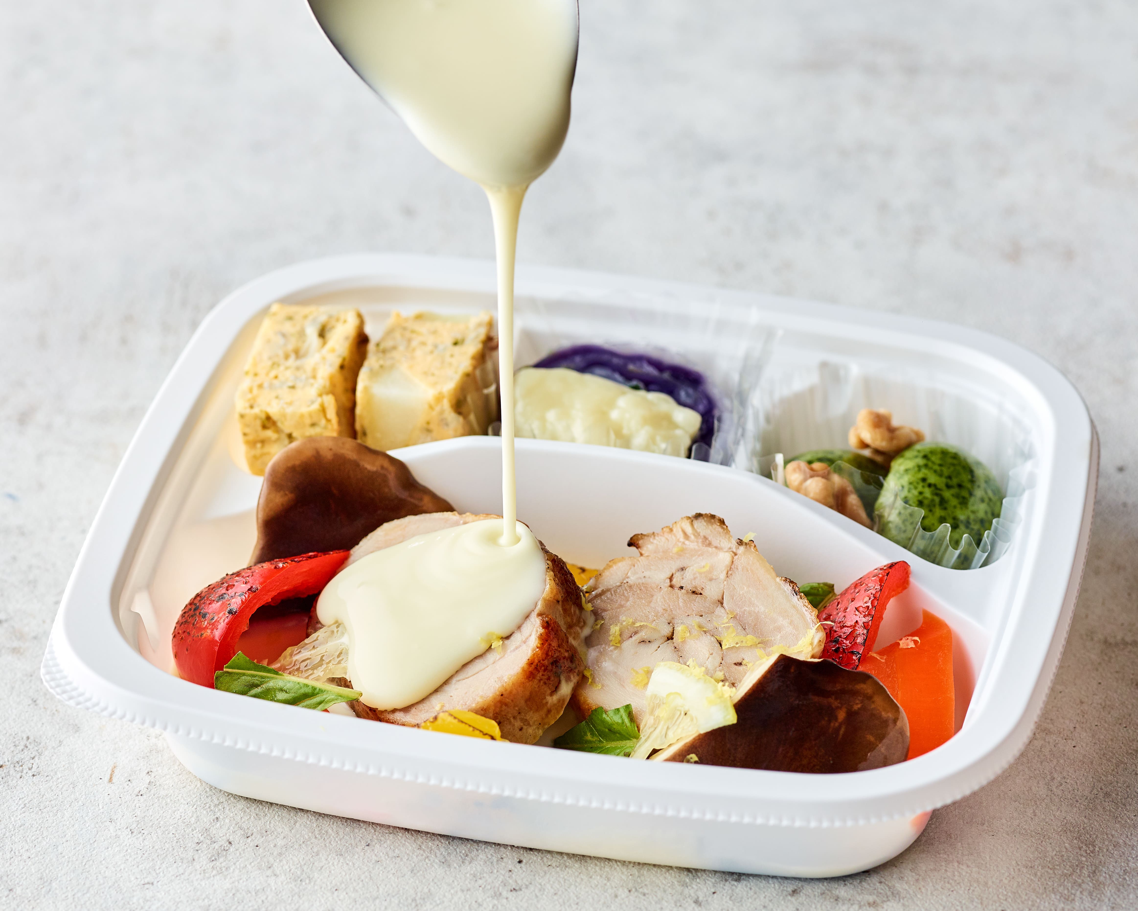 フードラボにて一つ一つ丁寧に