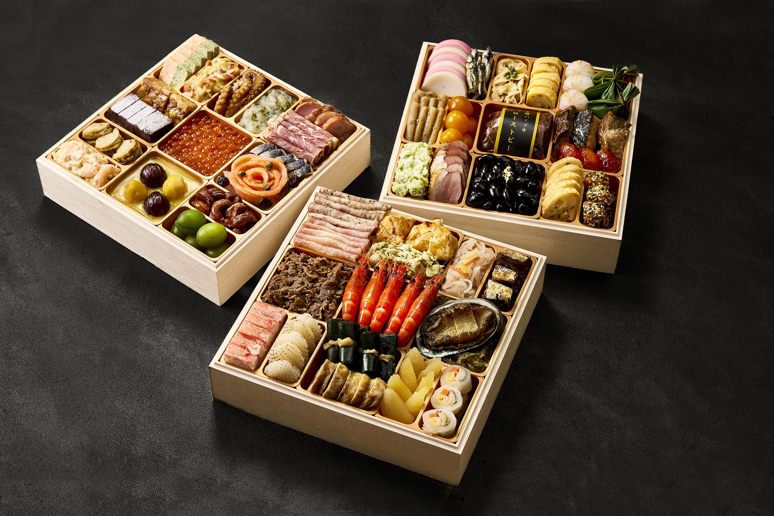 和洋おせち料理　三段重＜5名様用＞全51品