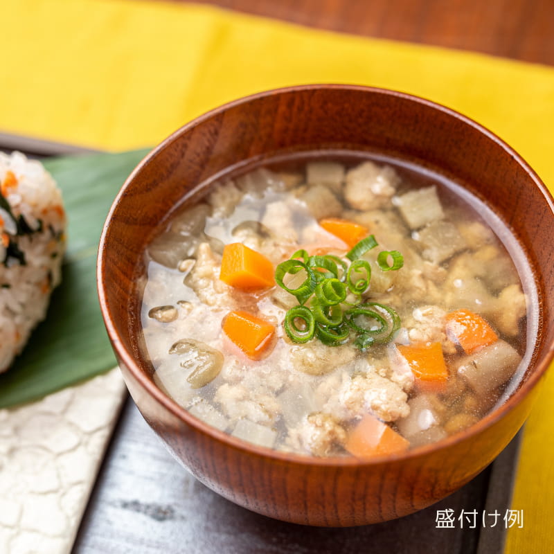 【MS】　お肉と野菜の旨みがつまった豚汁