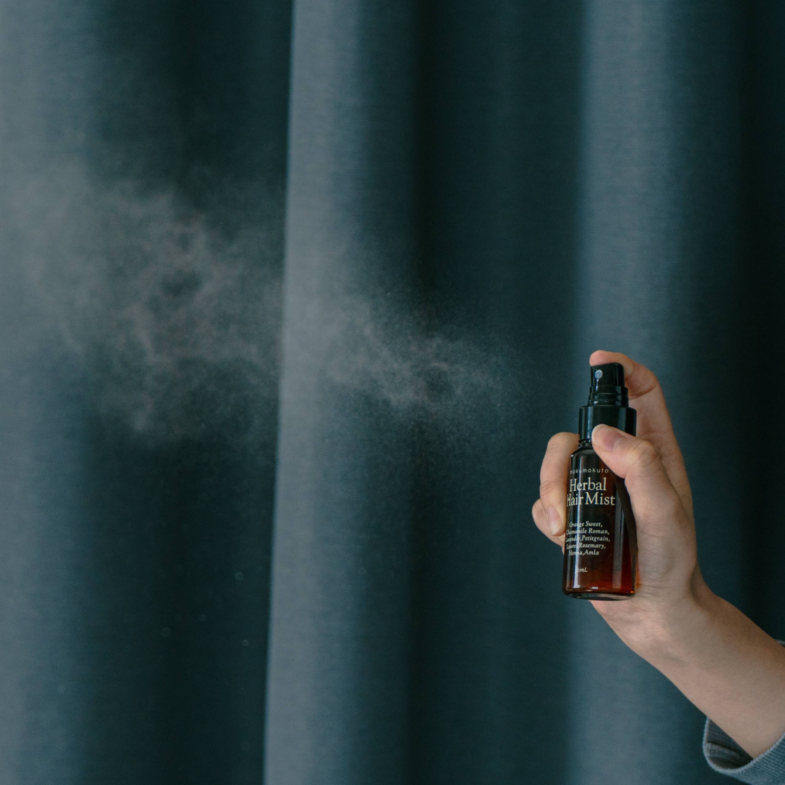 木木と ハーバルヘアミスト