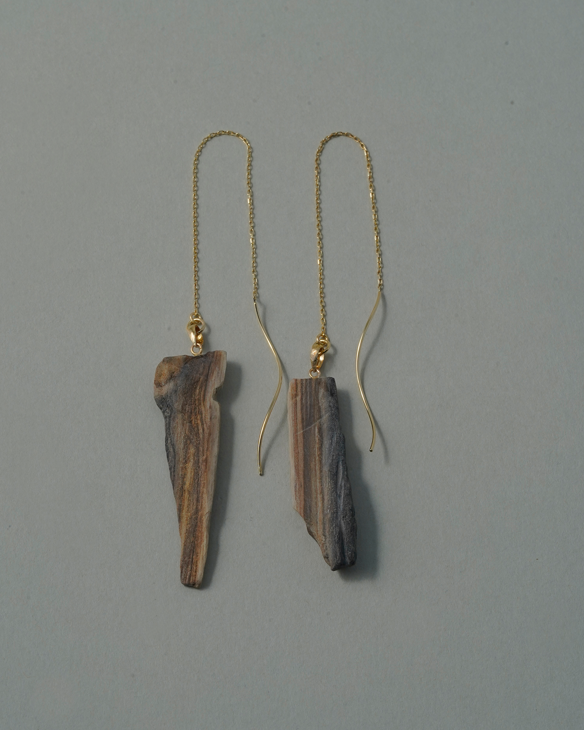 珪化木 ピアス K10 No.002