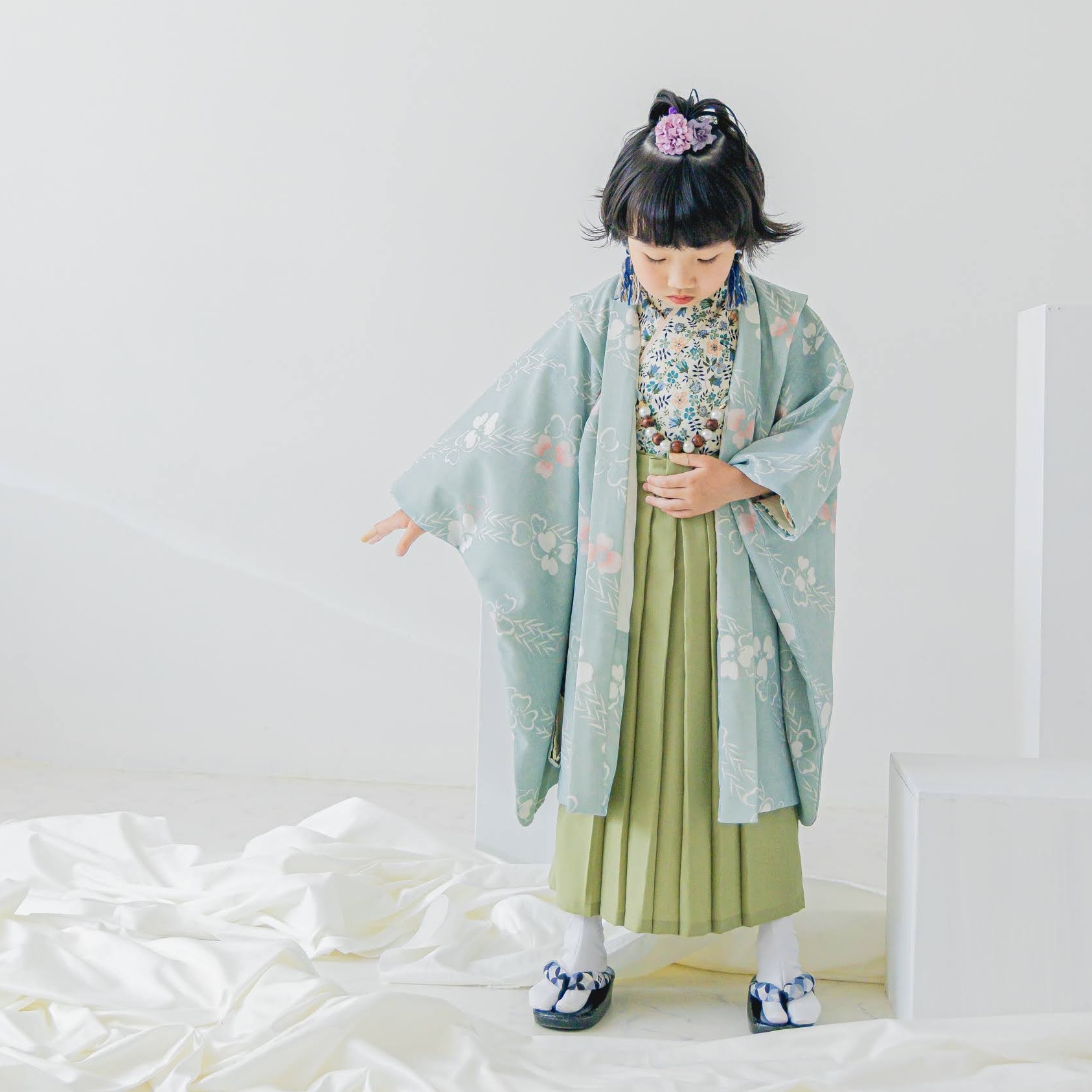 【レンタル】５歳着物セット／OMODAKA 千歳飴袋: なし