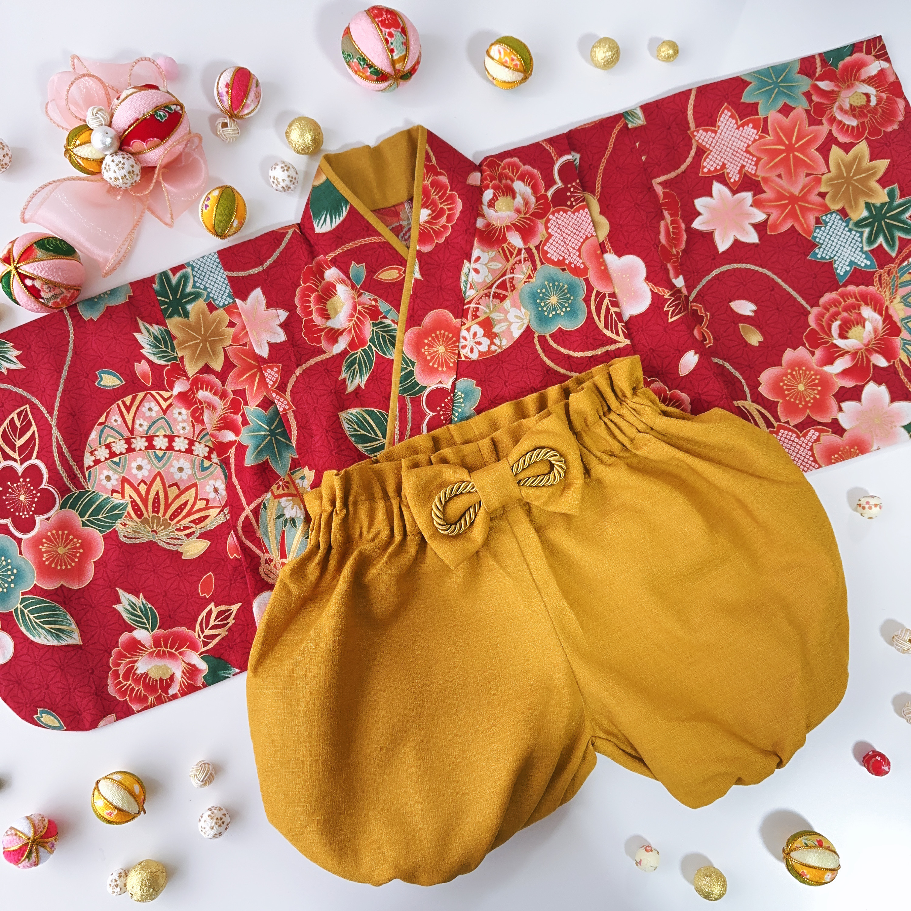 【レンタル】ベビー袴／赤手毬