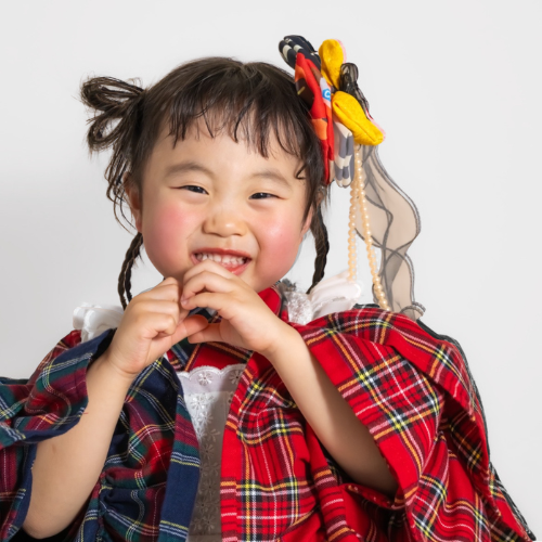 【レンタル】３歳着物セット／フリルチェック 千歳飴袋: なし