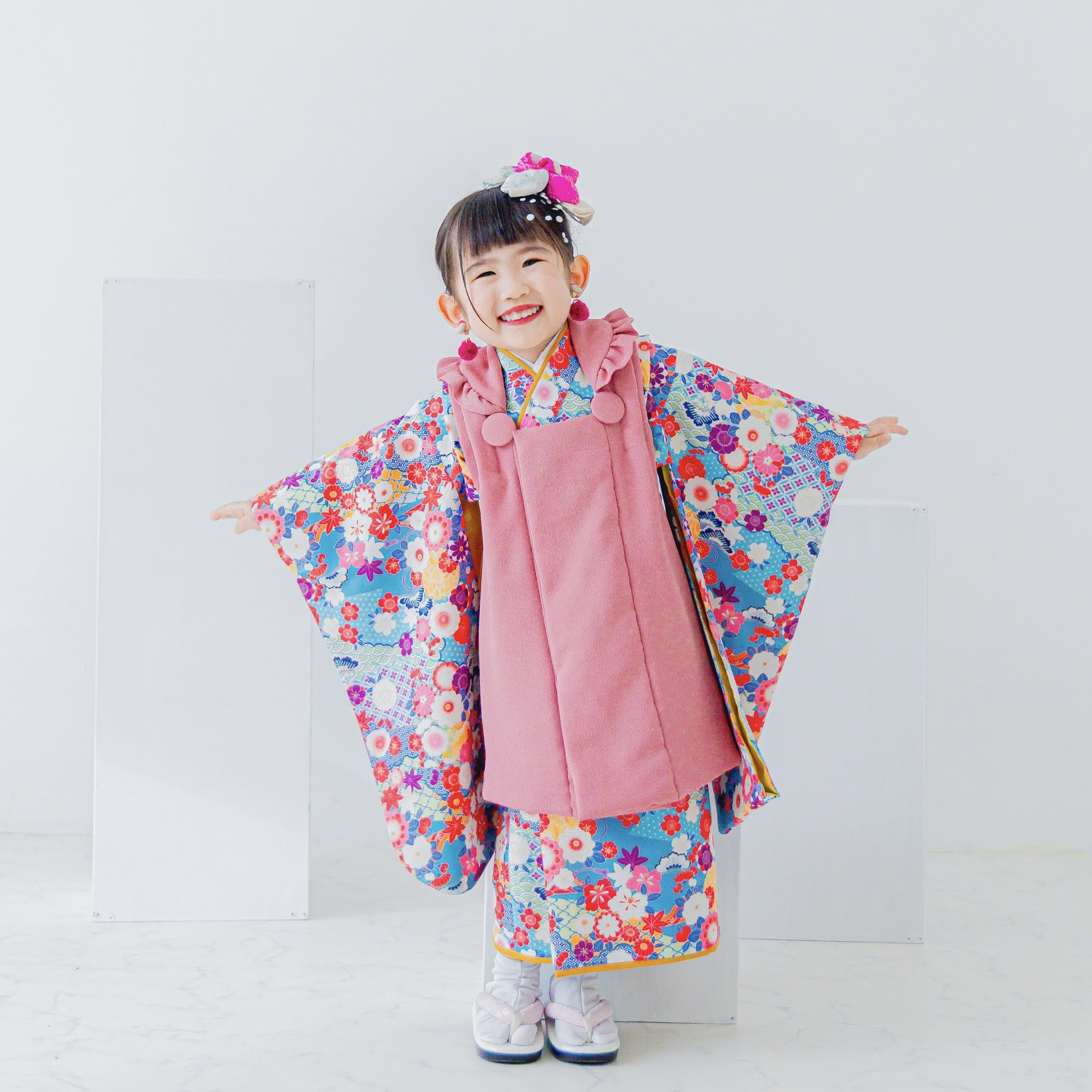 ３歳被布着物セット／千代紙【ごきげん着物】 サイズ: 90