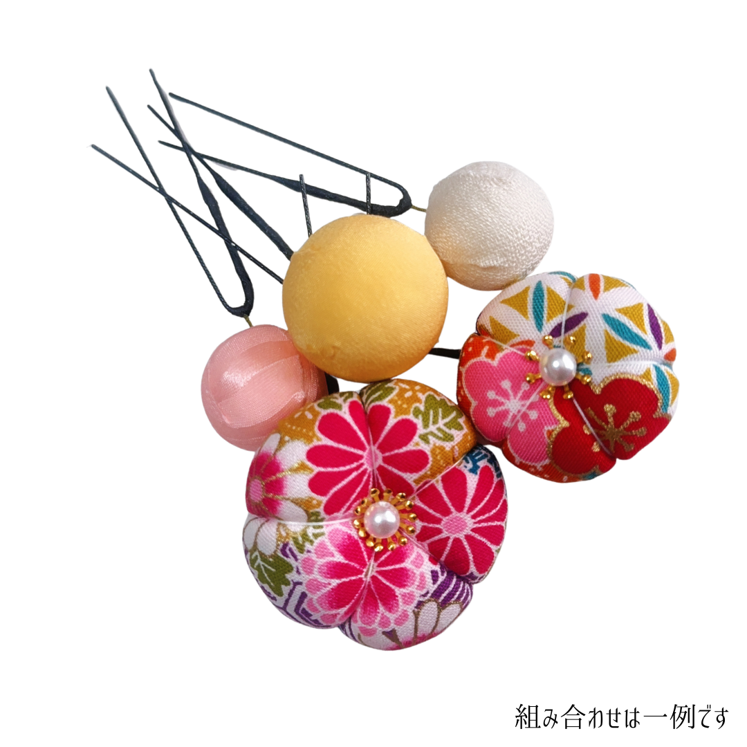 髪飾り／KUMODORI紫 セット: 【梅】花２個＋玉３個