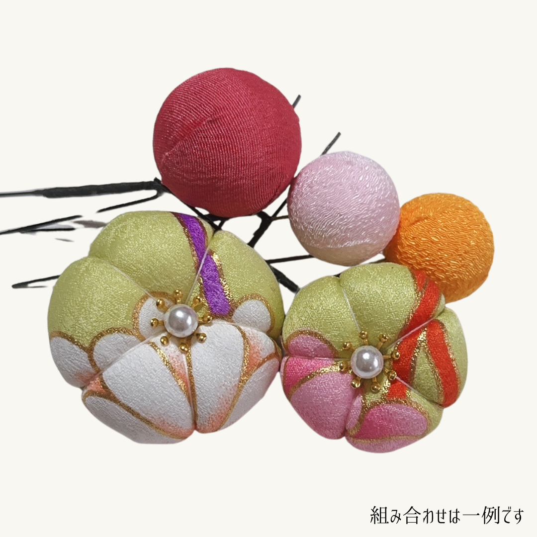 髪飾り／和 -らんまん- セット: 【梅】花２個＋玉３個