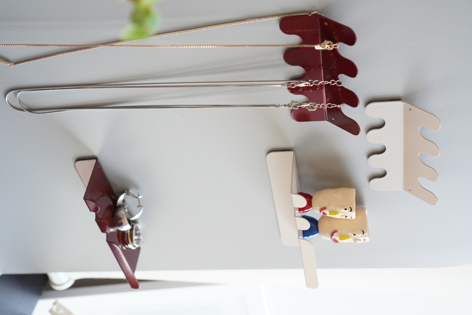 Magnet Hook カラー: Burgundy (Gloss)