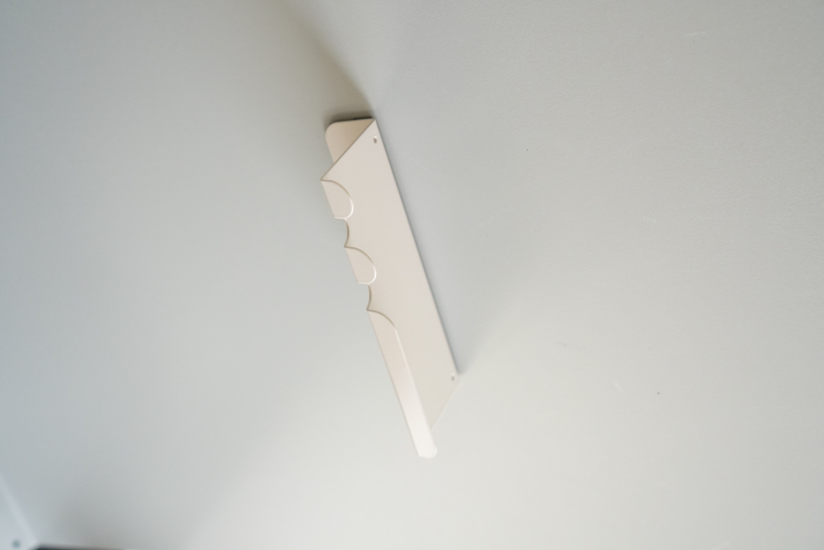 Magnet Shelf カラー: Burgundy (Gloss)