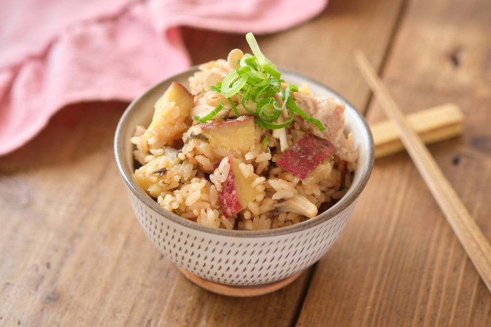 豚肉とさつまいもの玄米炊き込みごはん