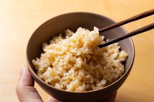 玄米がまずいと感じるイメージ