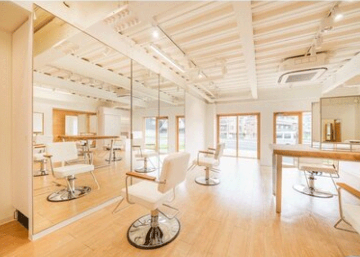 Hair&Spa（e）zou