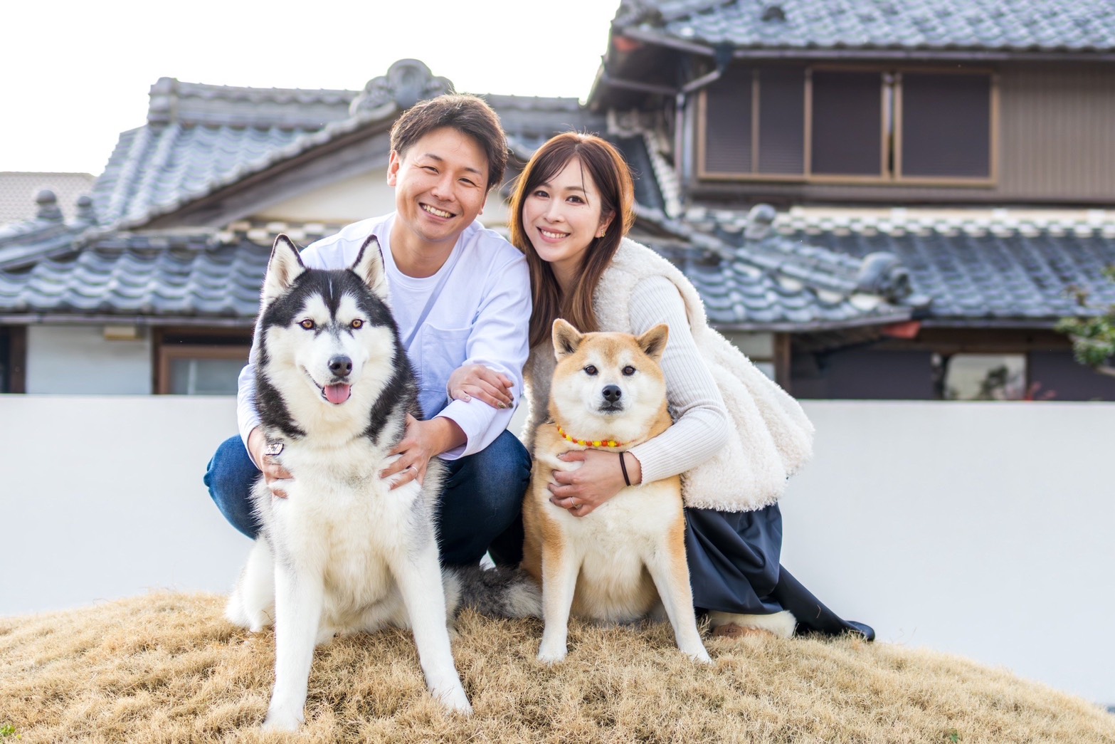 家族とわんちゃんのくつろぎ