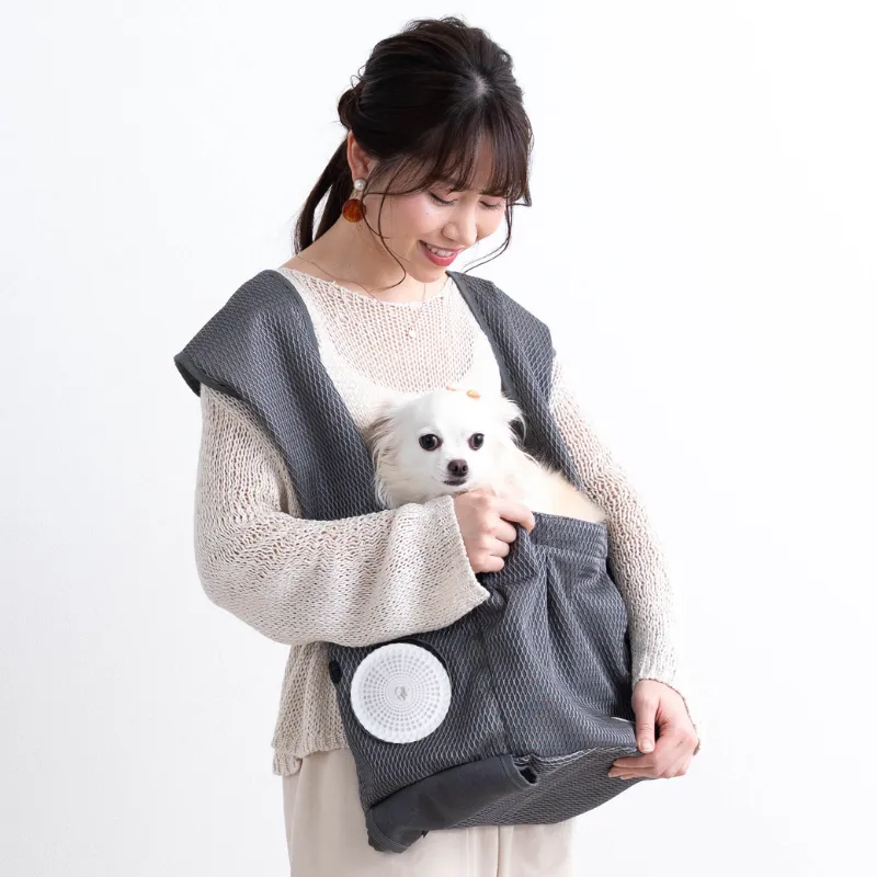 空調ファン付き ペット抱っこ紐