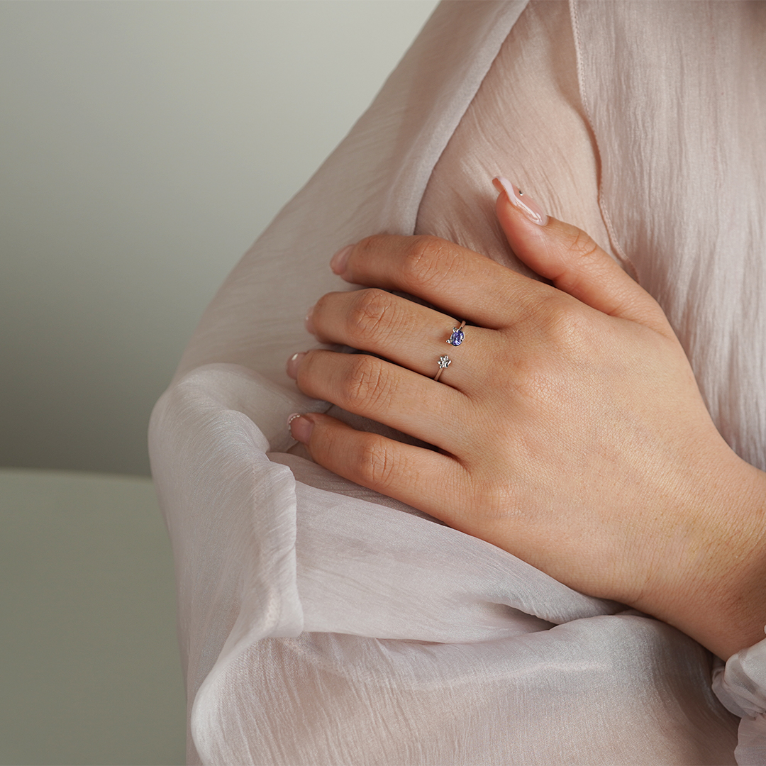 K10 WG タンザナイト リング  R-53