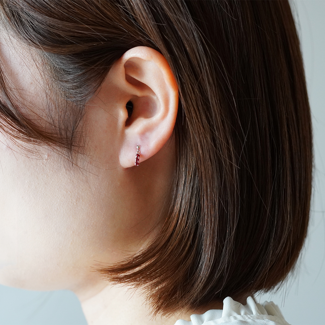 K10 WG ガーネット ピアス  P-9