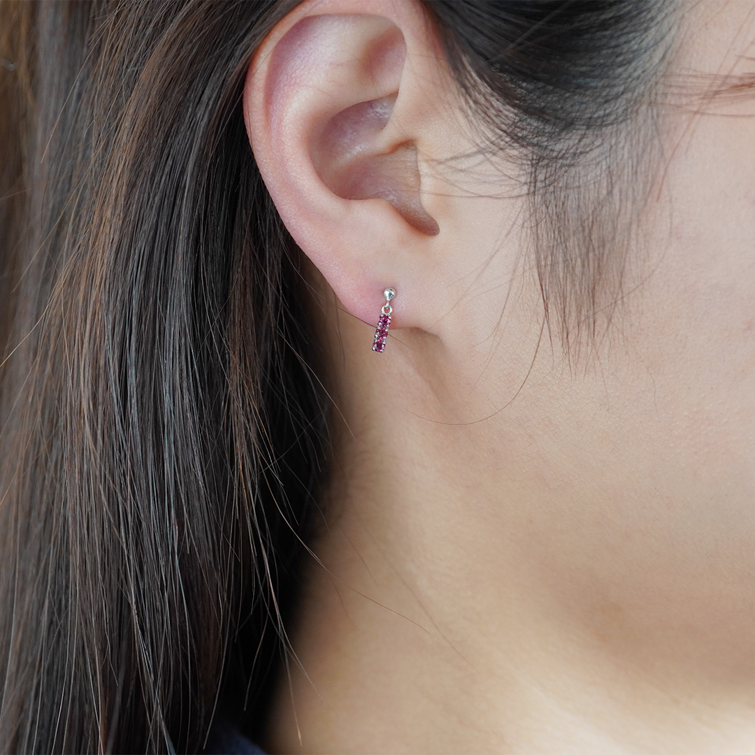 K10 WG ガーネット ピアス  P-9