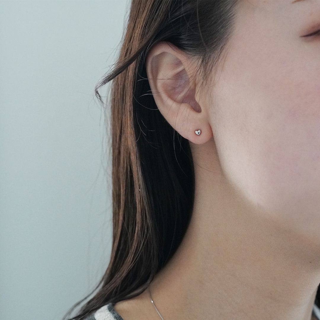 Pt ハートモチーフ ピアス  P-16