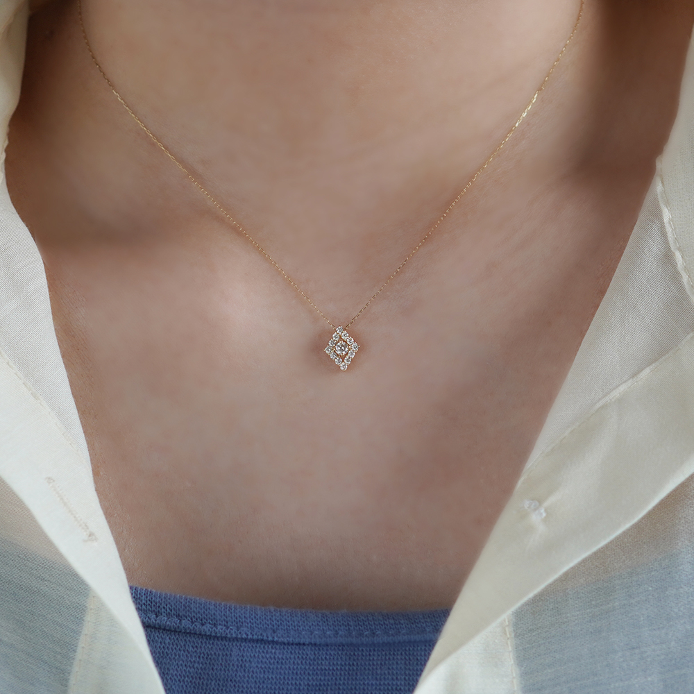 K18 YG ダイヤ ネックレス N-82