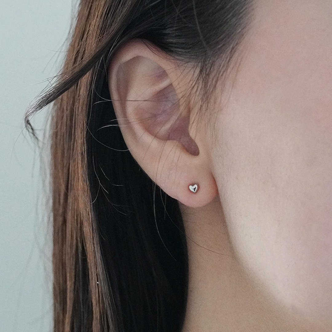 Pt ハートモチーフ ピアス  P-16