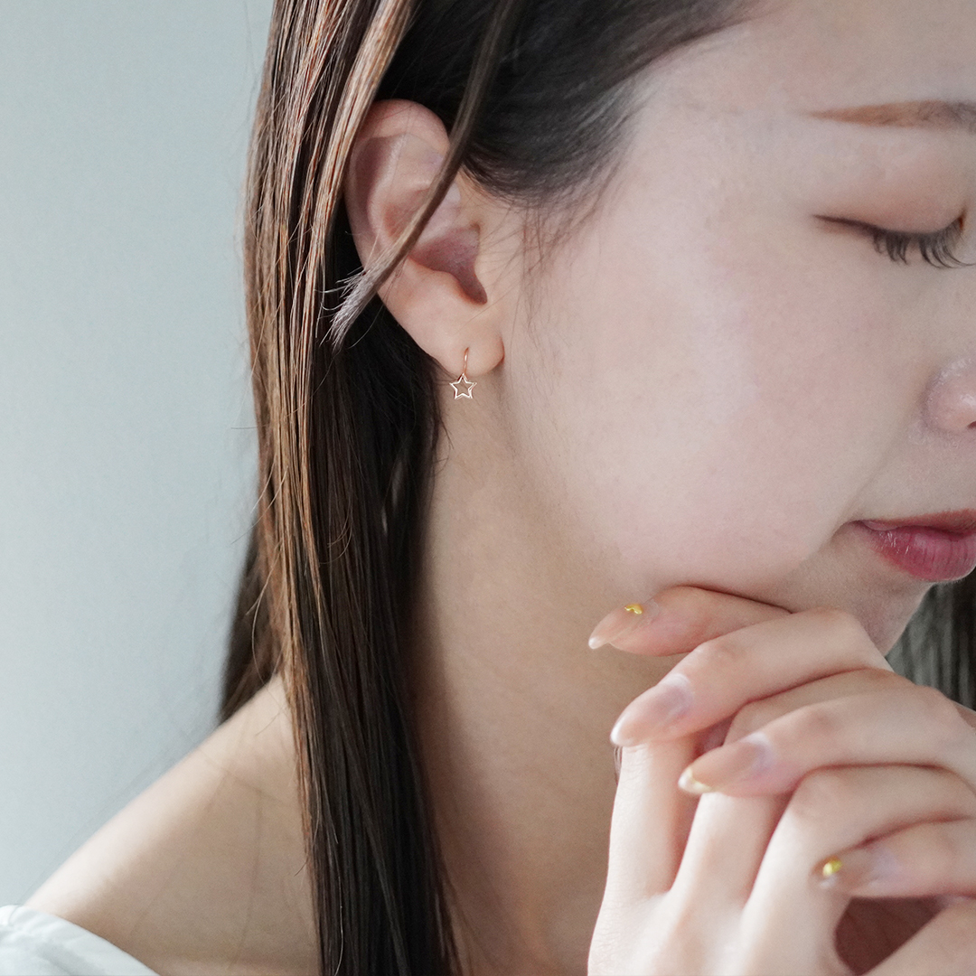 K10 YG スターモチーフ  ピアス  P-4